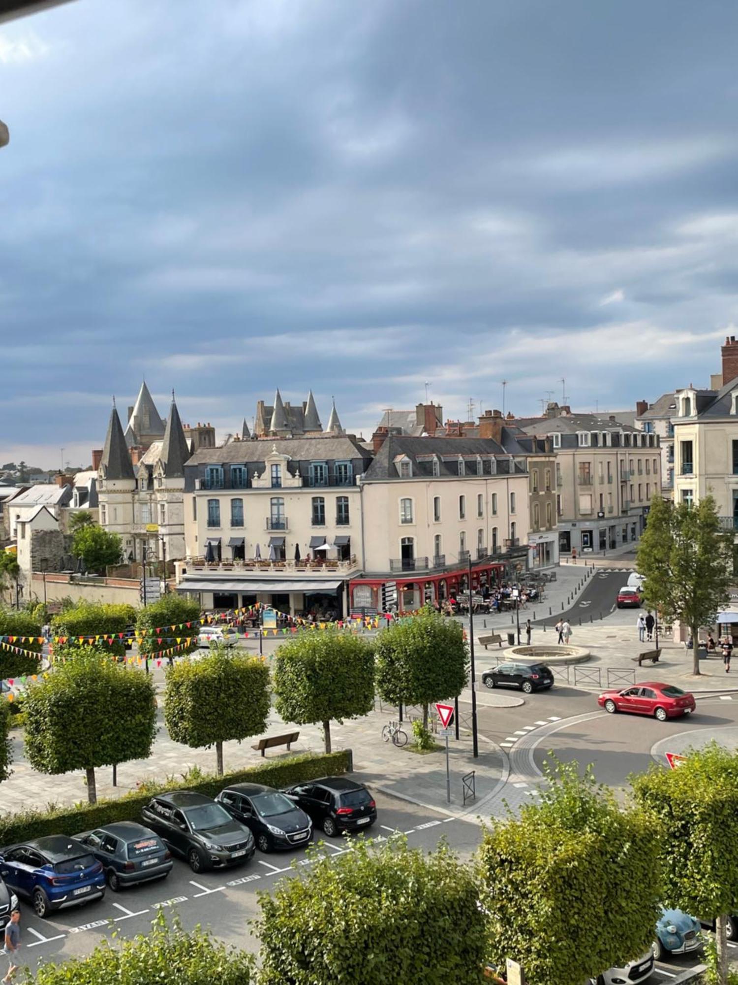 Studio Douillet Centre Vitre -Tout A Pied Ngoại thất bức ảnh